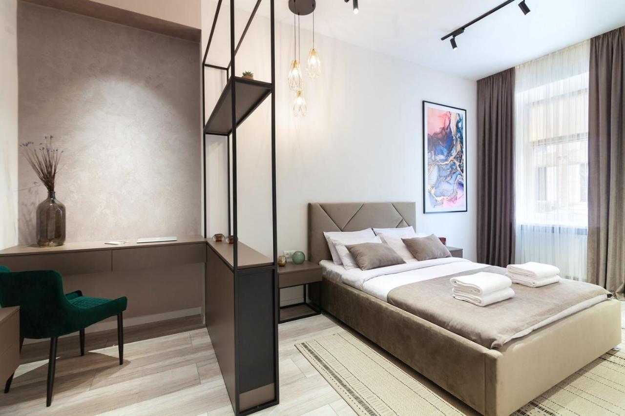 Avangard Franko* Art Apartment Lviv Dış mekan fotoğraf